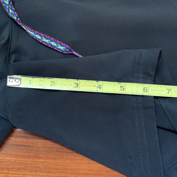 Prana shorts - Picture 9 of 10